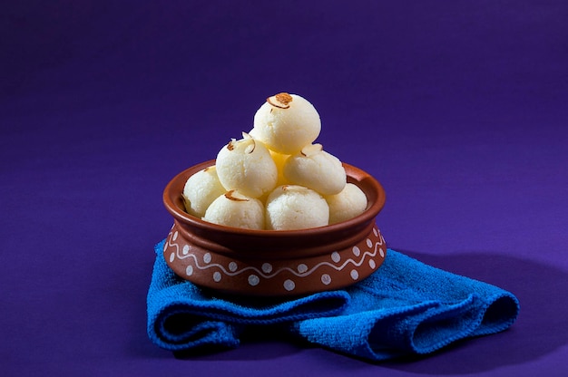 Photo close-up of food on table