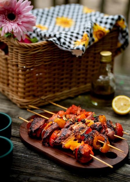 Photo close-up of food on table