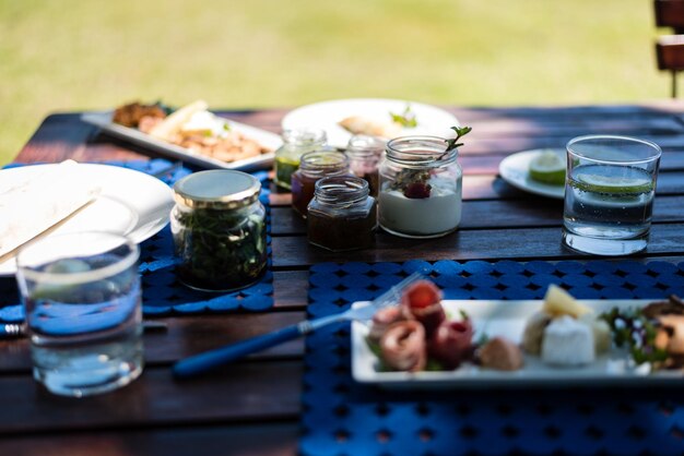 Photo close-up of food on table