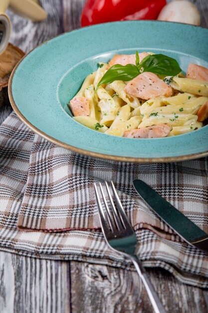 Foto prossimo piano del cibo sulla tavola