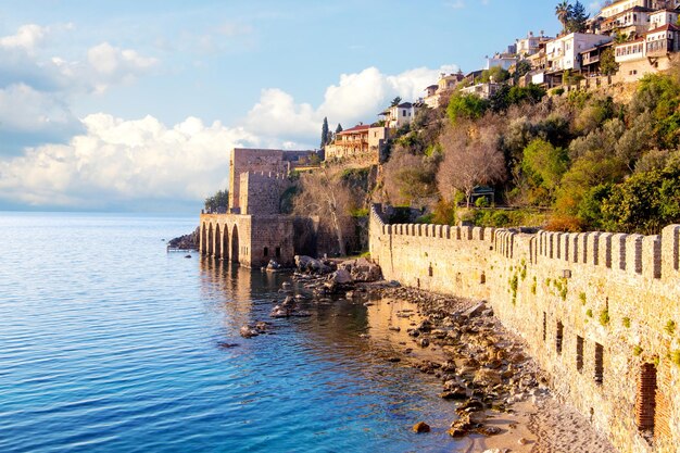 Close-up foto van alanya antalya rode toren