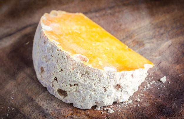 프랑스 Mimolette 치즈의 클로즈업