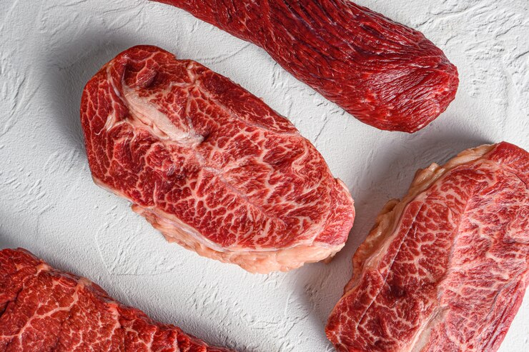 Photo 新鮮な生の牛肉のクローズアップ