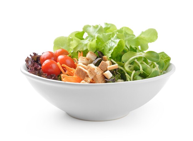 Photo close-up of fruits in bowl against white background