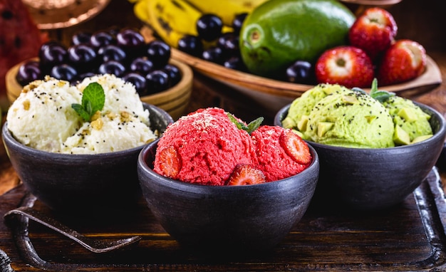 Photo close-up of fruits in bowl on table