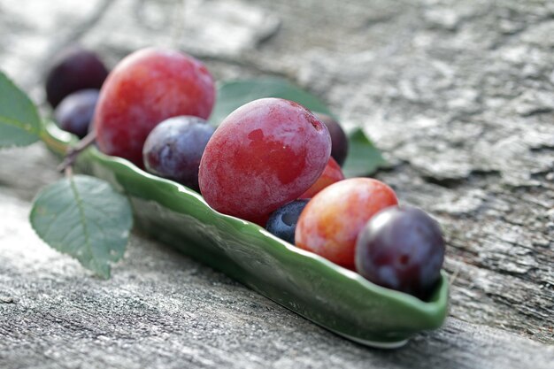 Photo close-up of fruits on table