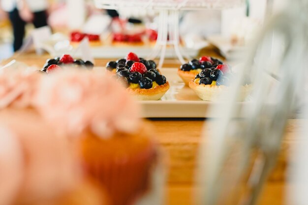 Photo close-up of fruits on table