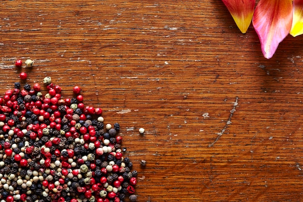 Photo close-up of fruits on table