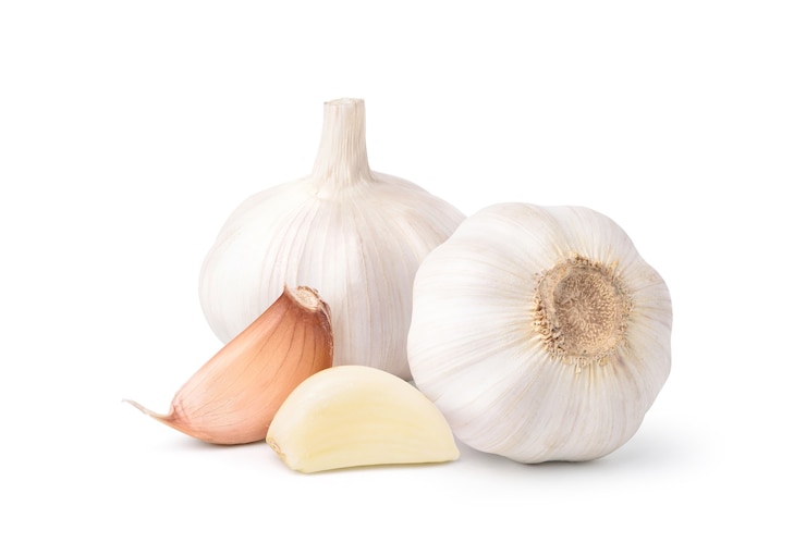 Photo close up garlic bulb on the table