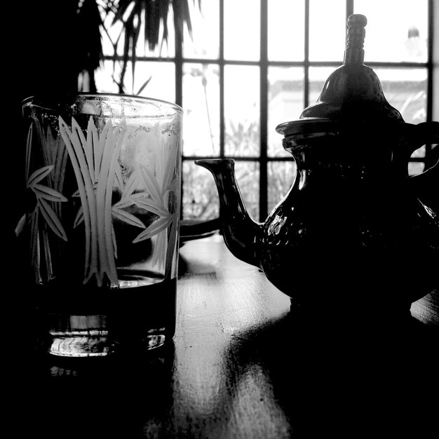 Photo close-up of glass on table