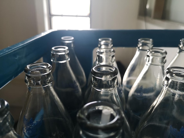 Photo close-up of glasses on table