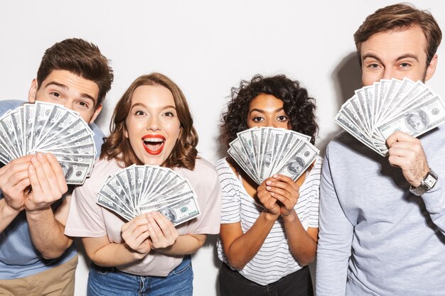 Photo close up of a group of cheerful multiracial people