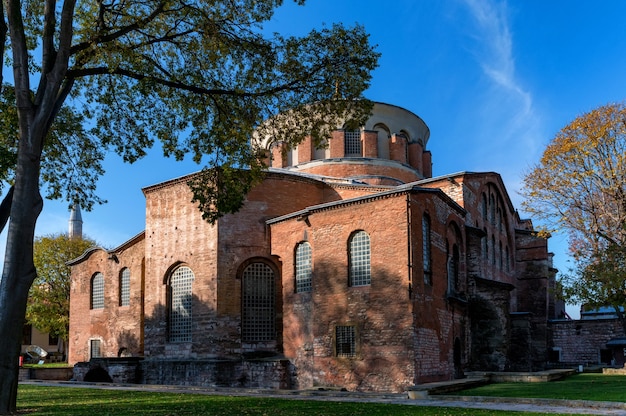 Foto primo piano di hagia irene o hagia eirene esterno