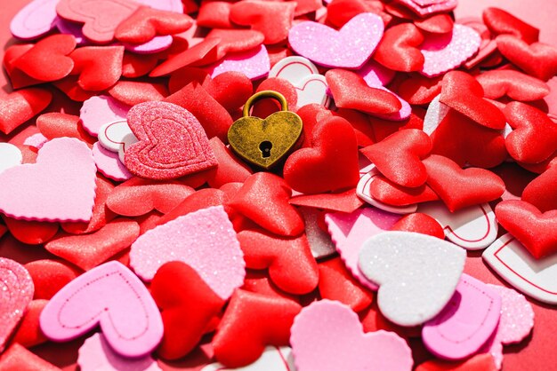 Photo close-up of heart shape cake