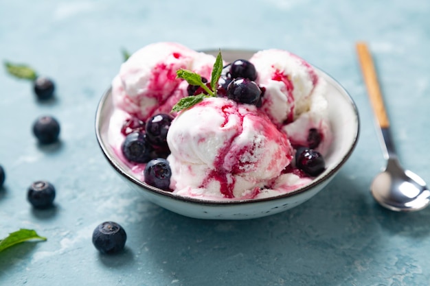 Photo close-up of ice cream in plate