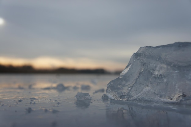 Photo close-up of ice at dusk