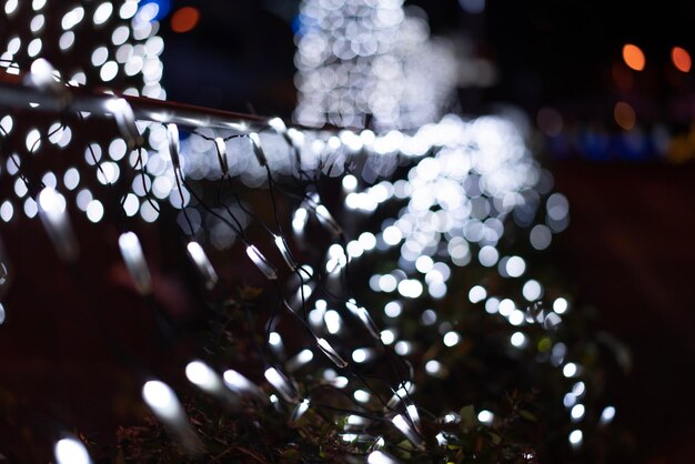 Photo close-up of illuminated christmas lights