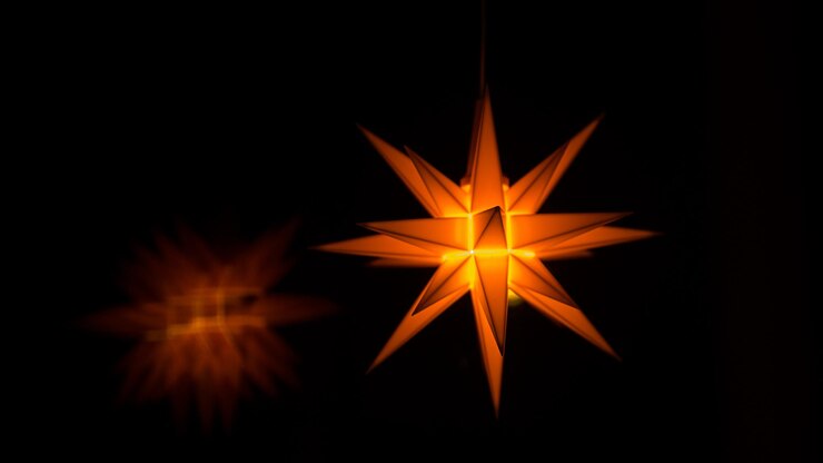 Photo close-up of illuminated lamp