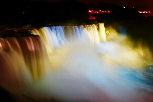 Photo close-up of illuminated lights