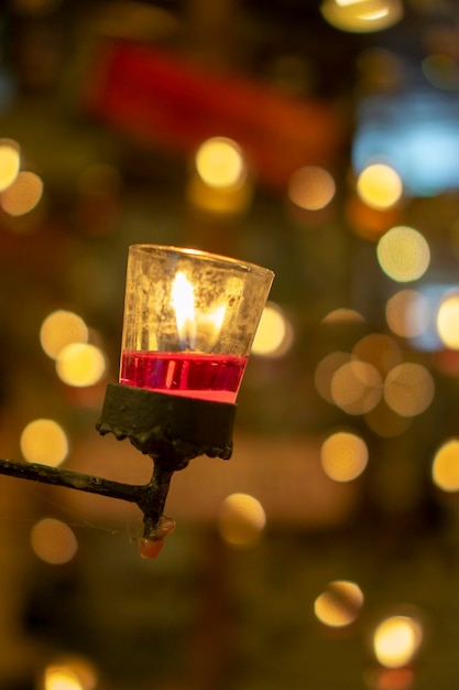 Photo close-up of illuminated tea light