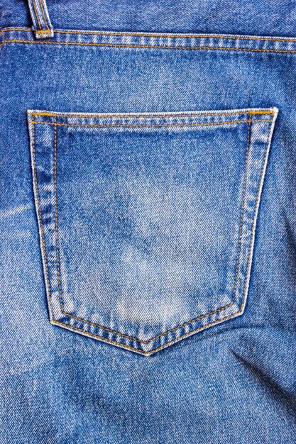 Foto close-up della tasca dei jeans