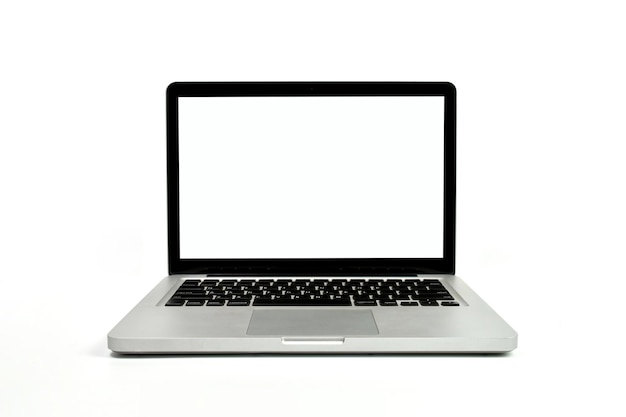 Крупным планом ноутбук Современный изолированный белый фон. Макет Macbook с пустым сенсорным экраном.