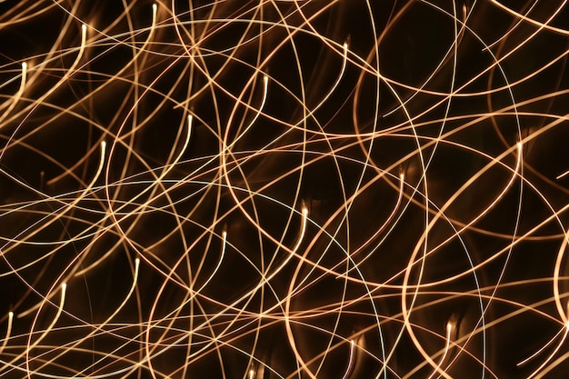 Foto close-up di tracce di luce contro il cielo notturno