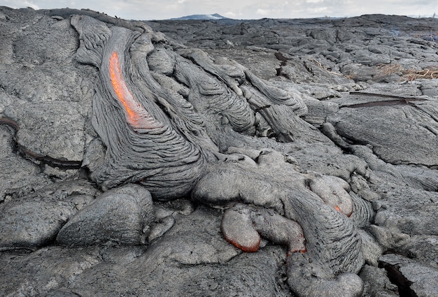 Foto close-up magma in lava veld hawaii vulkanen nationaal park