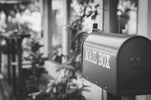 Photo close-up of mailbox