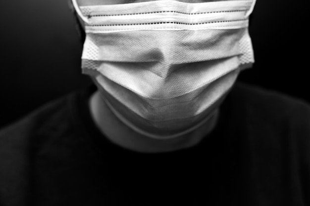 Photo close-up of man wearing mask