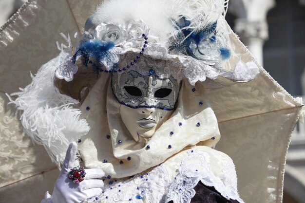 Foto prossimo piano della maschera