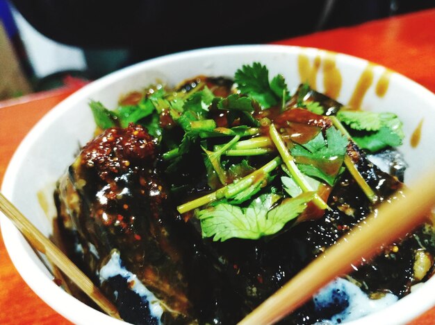 Photo close-up of meal served in bowl