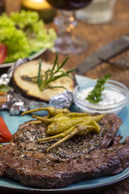 Photo close-up of meal served in plate