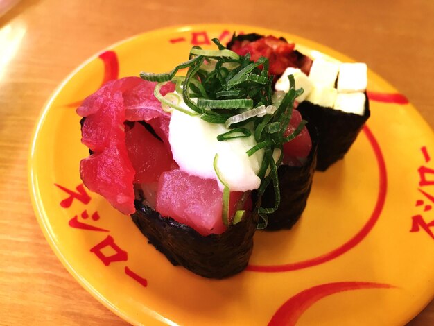 Photo close-up of meal served in plate