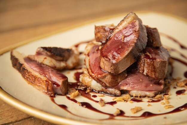 Photo close-up of meal served in plate