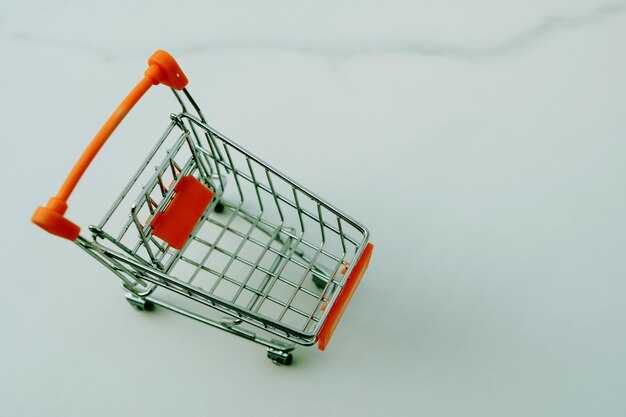 Photo close-up of metallic object over white background