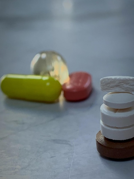 Photo close-up of multi colored candies on table