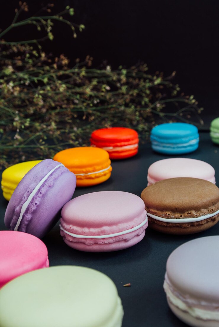 Photo close-up of multi colored candies on table