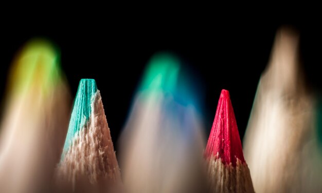 Photo close-up of multi colored pencils