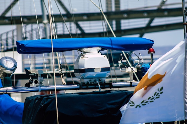 Photo close-up of nautical vessel moored in water