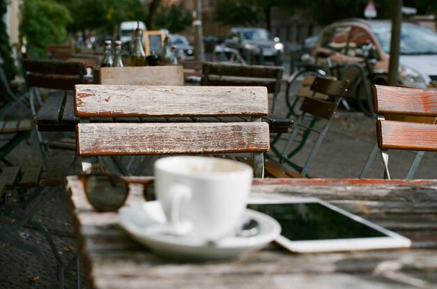 Photo close-up of object on table