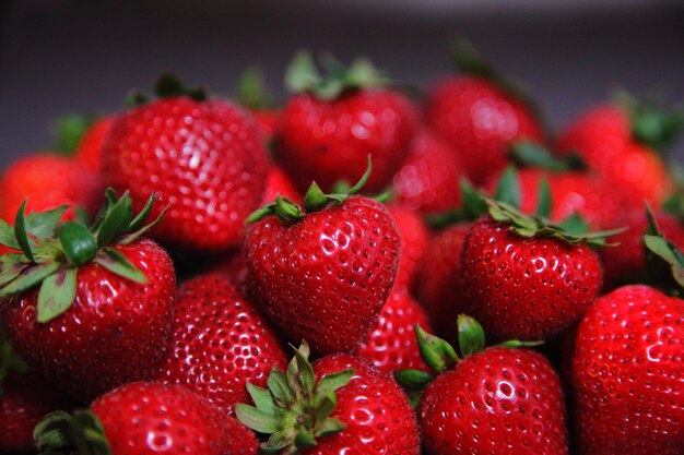 Фото Близкий план ягод на красных ягодах