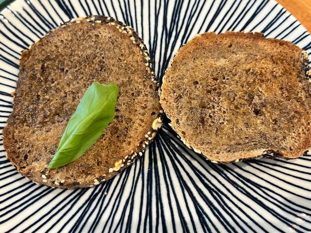 写真 テーブルの上の食べ物のクローズアップ