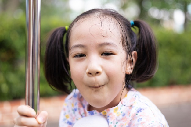 写真 若い女性のクローズアップ