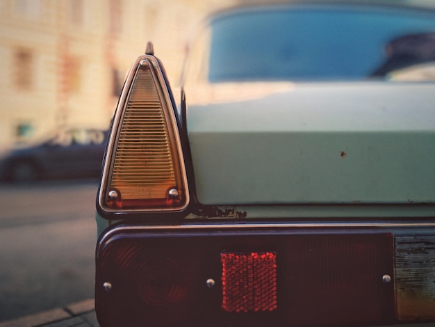 Photo close-up of old vintage car