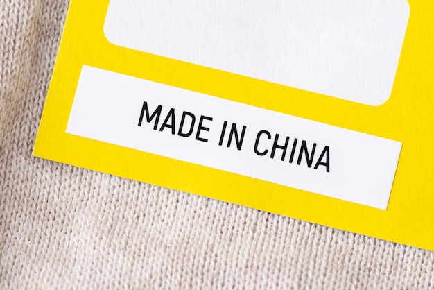 Close-up op label op sokken met opschrift Made in China