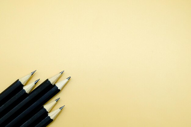 Photo close-up of pencils against white background