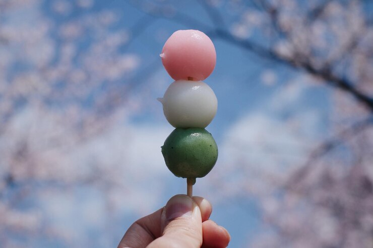 Photo アイスクリームを握っている人のクローズアップ