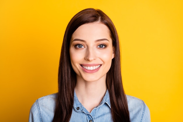 close up photo of friendly optimistic girl look in camera