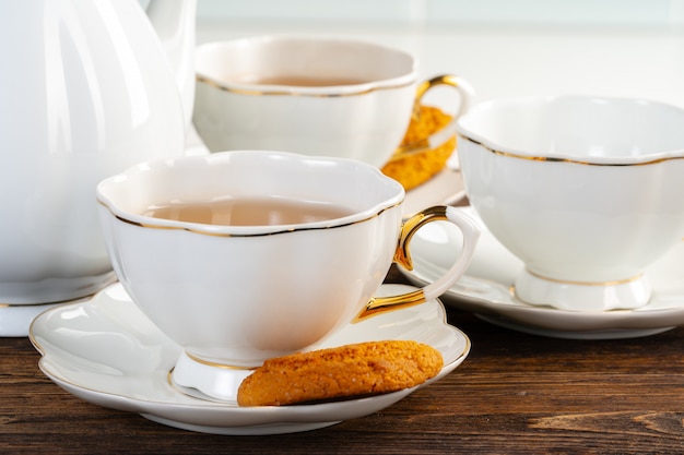 Photo close up photo of porcelain dishware for tea